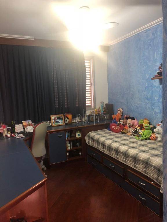 Apartamento à venda com 3 quartos, 111m² - Foto 13