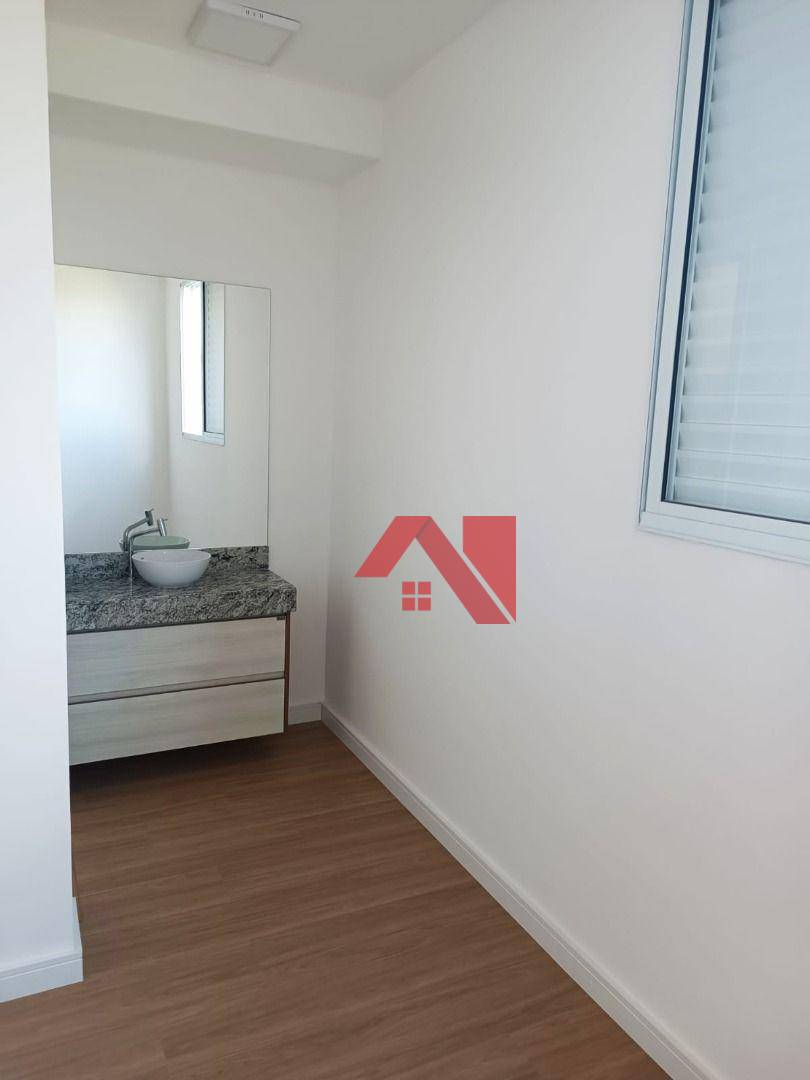 Apartamento para alugar com 2 quartos, 55m² - Foto 2