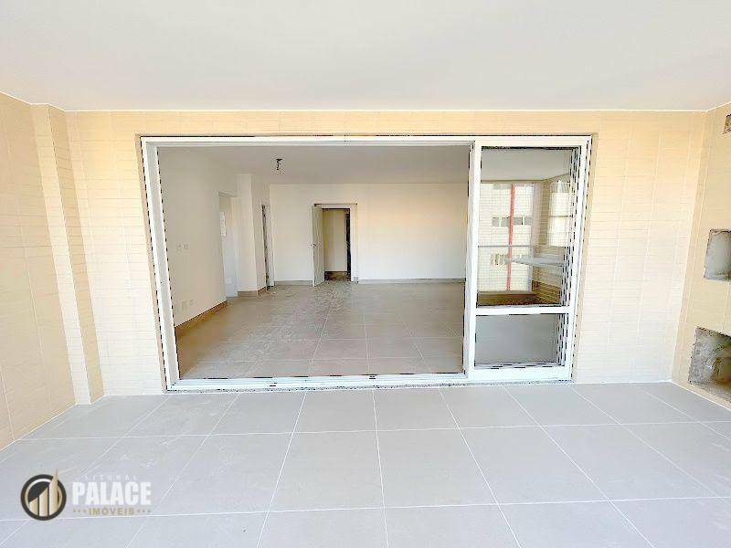 Apartamento à venda com 3 quartos, 143m² - Foto 3