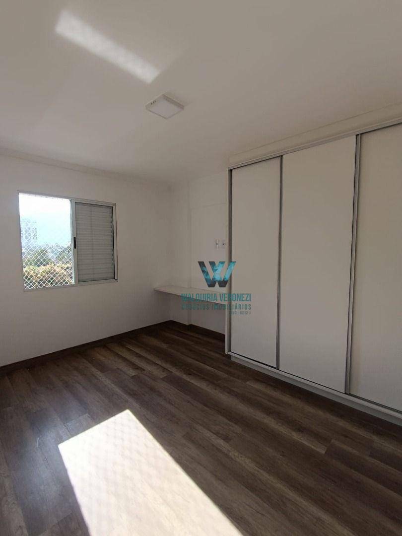 Apartamento à venda com 2 quartos, 74m² - Foto 12