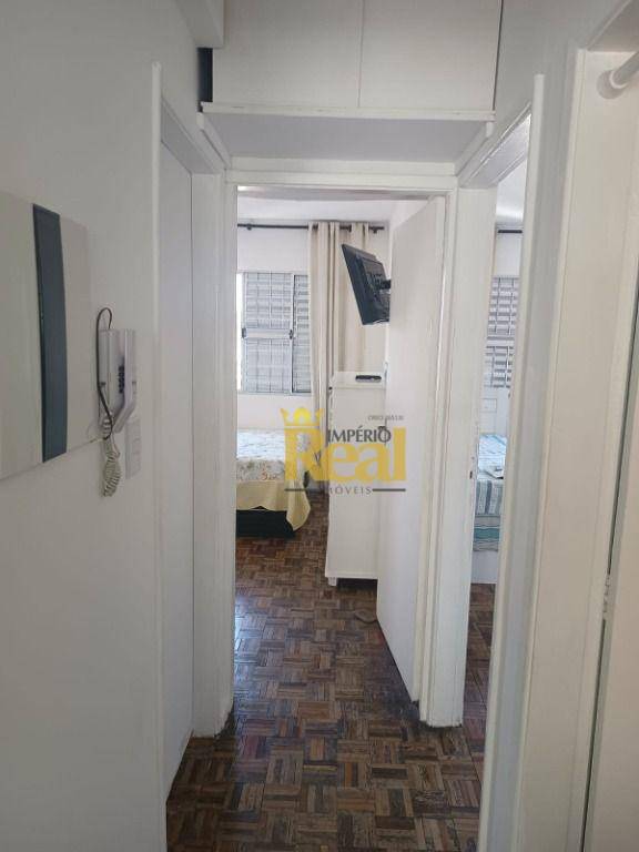 Apartamento à venda com 2 quartos, 65m² - Foto 24