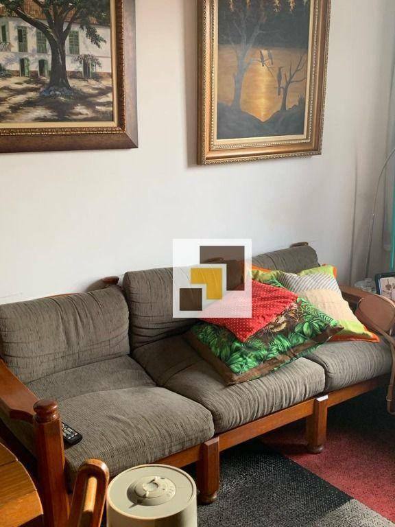 Apartamento à venda com 1 quarto, 61m² - Foto 4