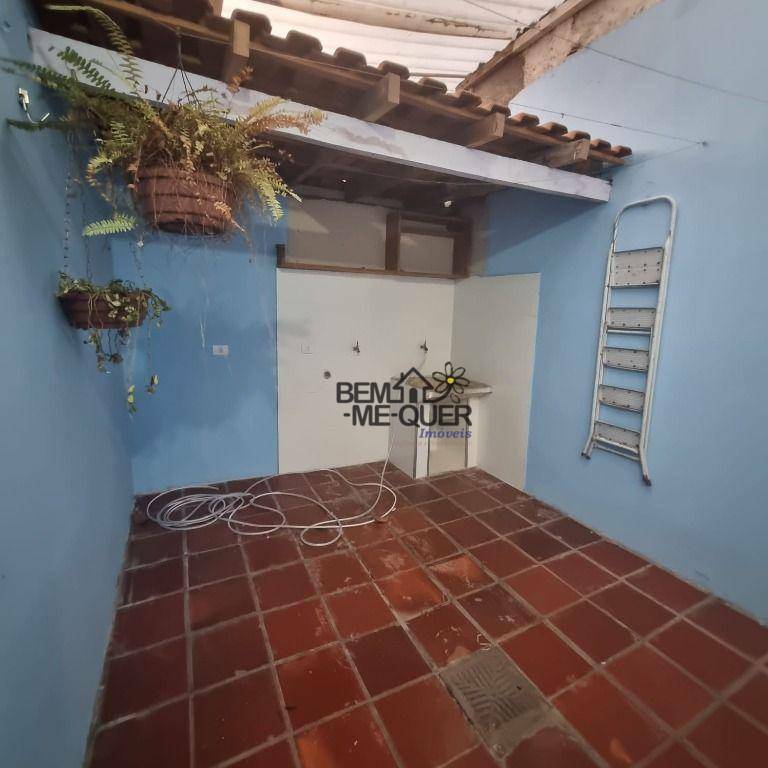 Casa à venda com 2 quartos, 65m² - Foto 17