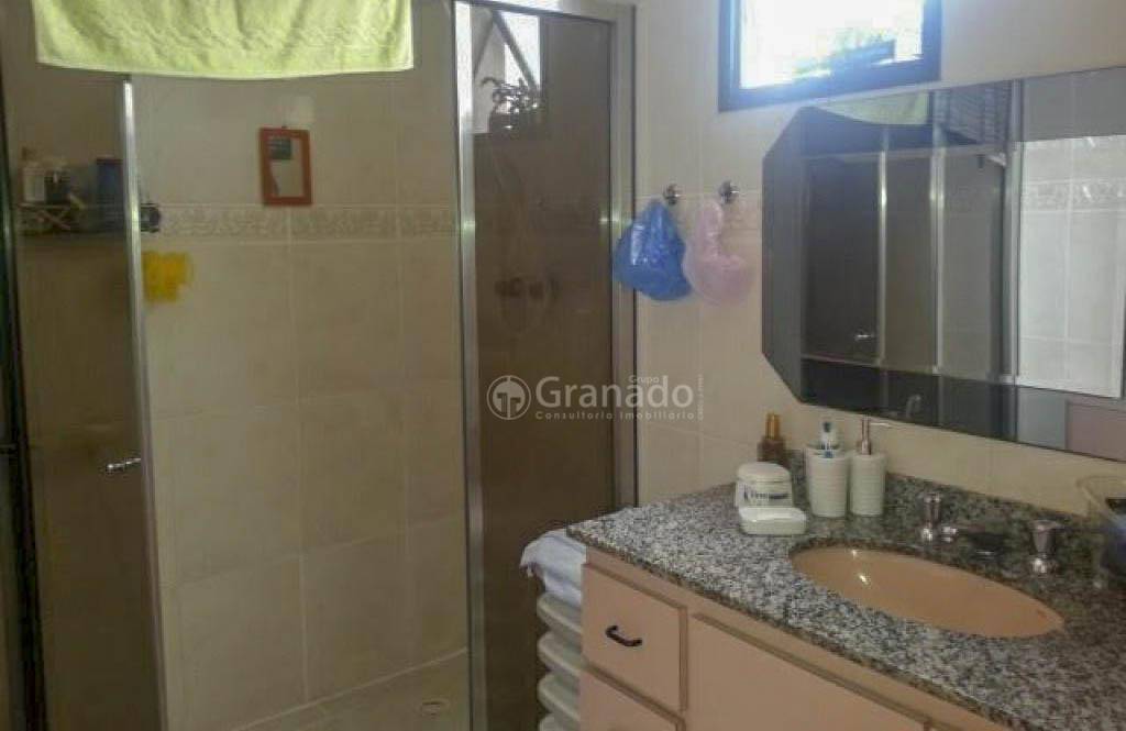 Apartamento à venda com 3 quartos, 133m² - Foto 3