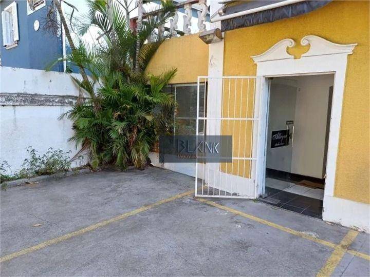 Casa para alugar com 7 quartos, 204m² - Foto 4