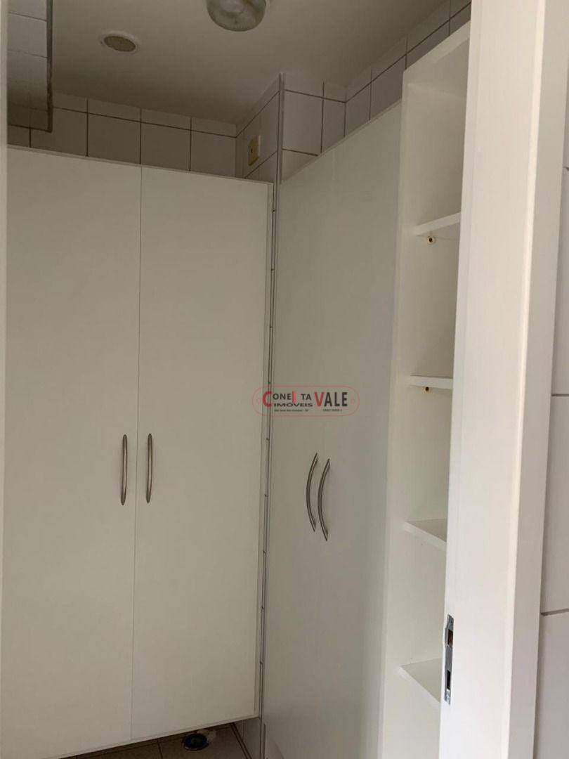 Apartamento para alugar com 4 quartos, 107m² - Foto 19