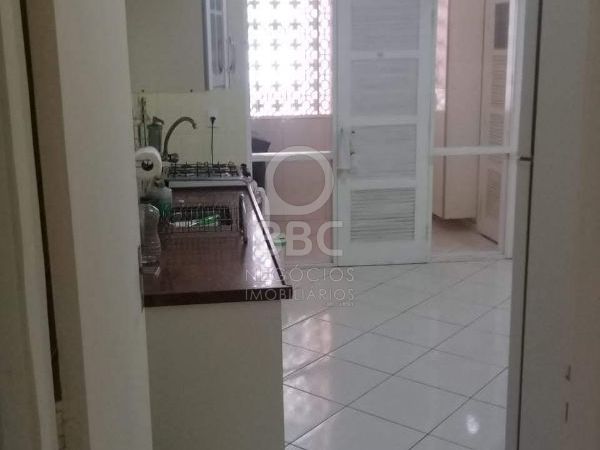 Apartamento à venda com 3 quartos, 93m² - Foto 6