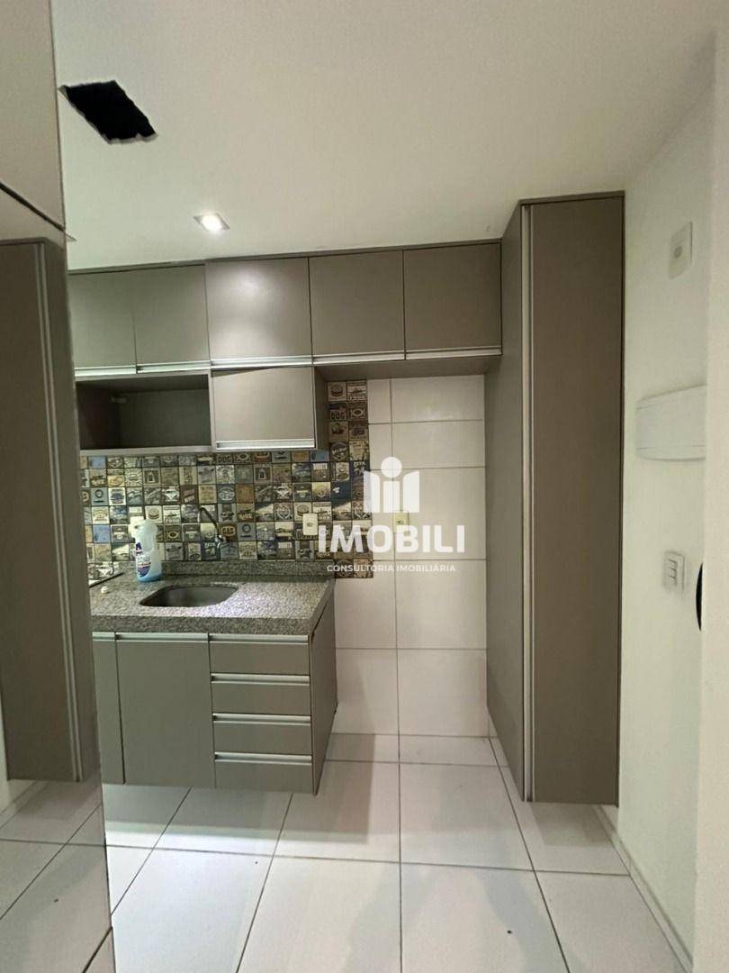 Apartamento à venda com 2 quartos, 50m² - Foto 19