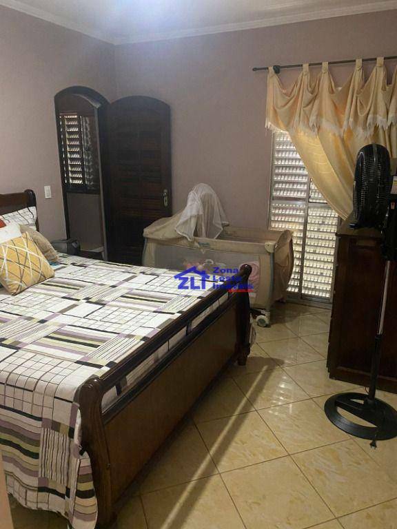 Sobrado à venda com 3 quartos, 125m² - Foto 11