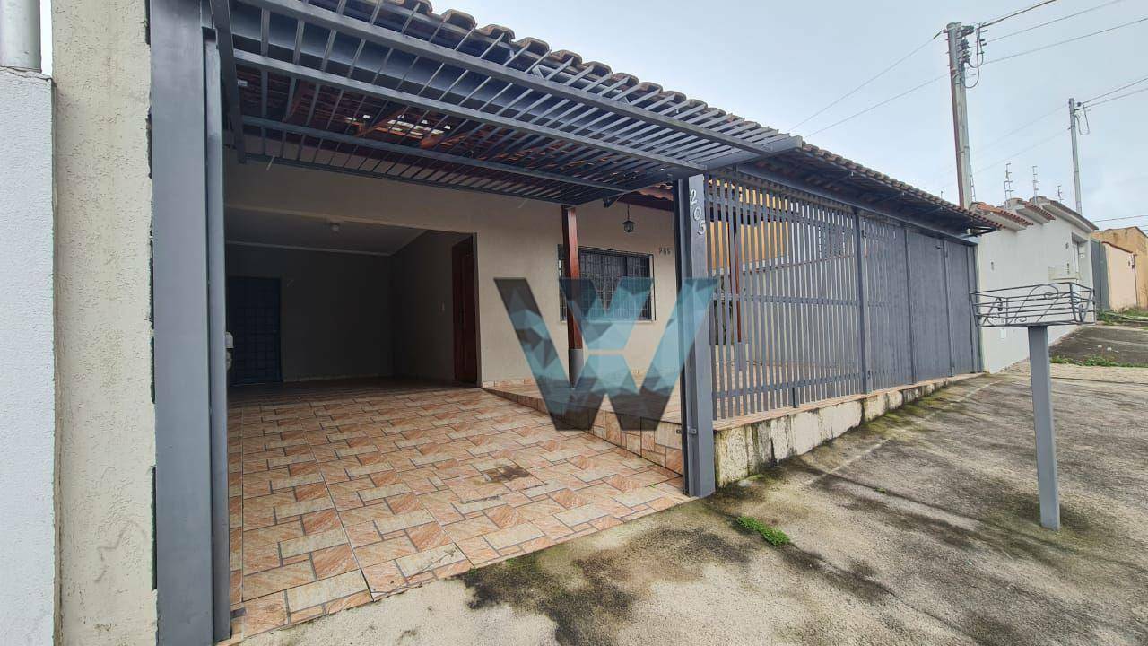 Casa à venda com 3 quartos, 150m² - Foto 3