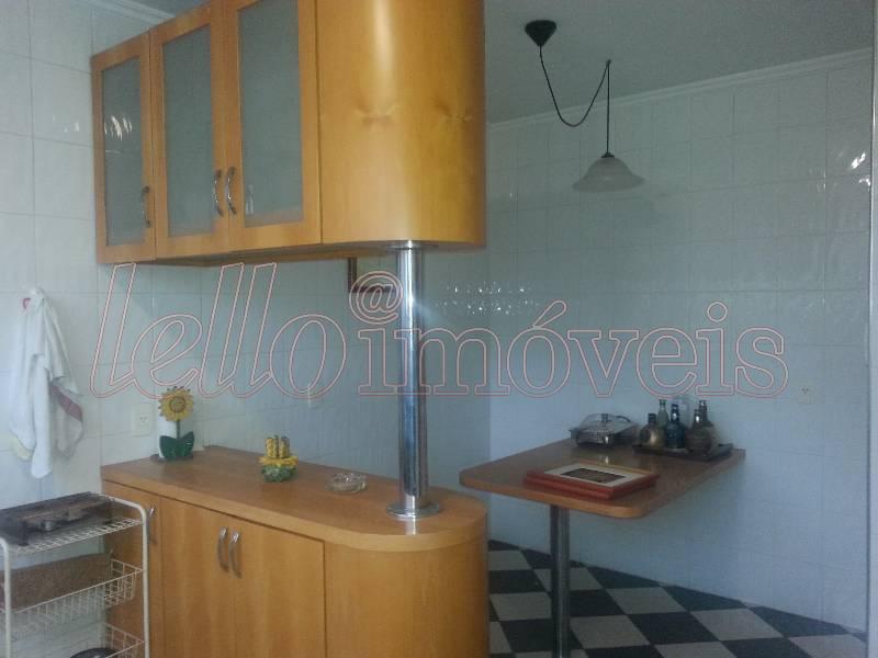 Apartamento para alugar com 3 quartos, 135m² - Foto 10