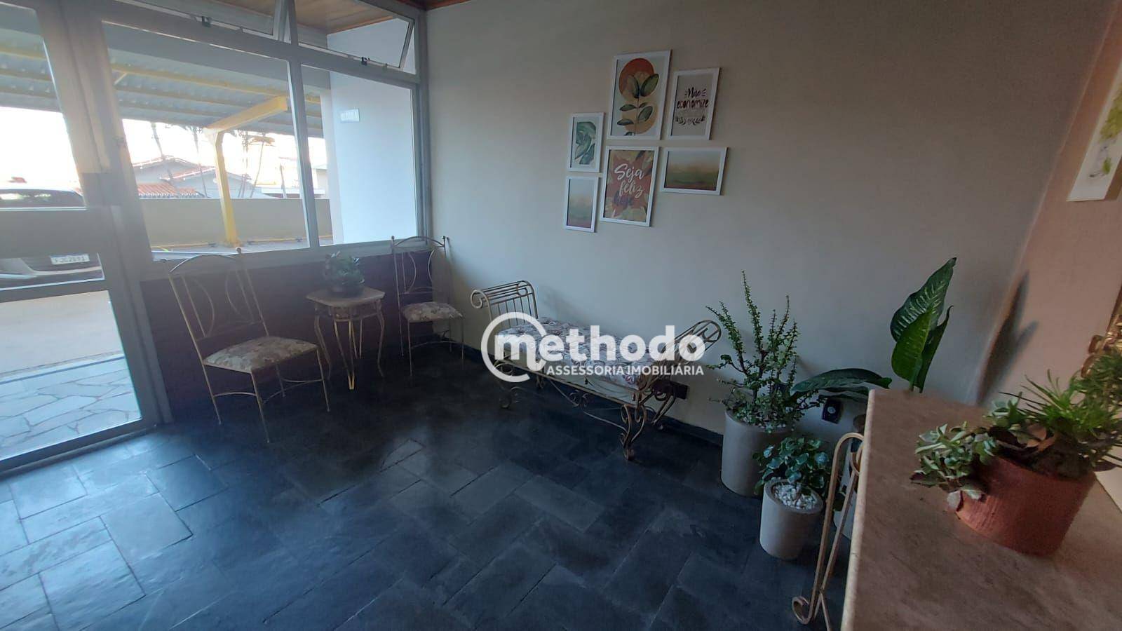 Apartamento à venda com 2 quartos, 70m² - Foto 28