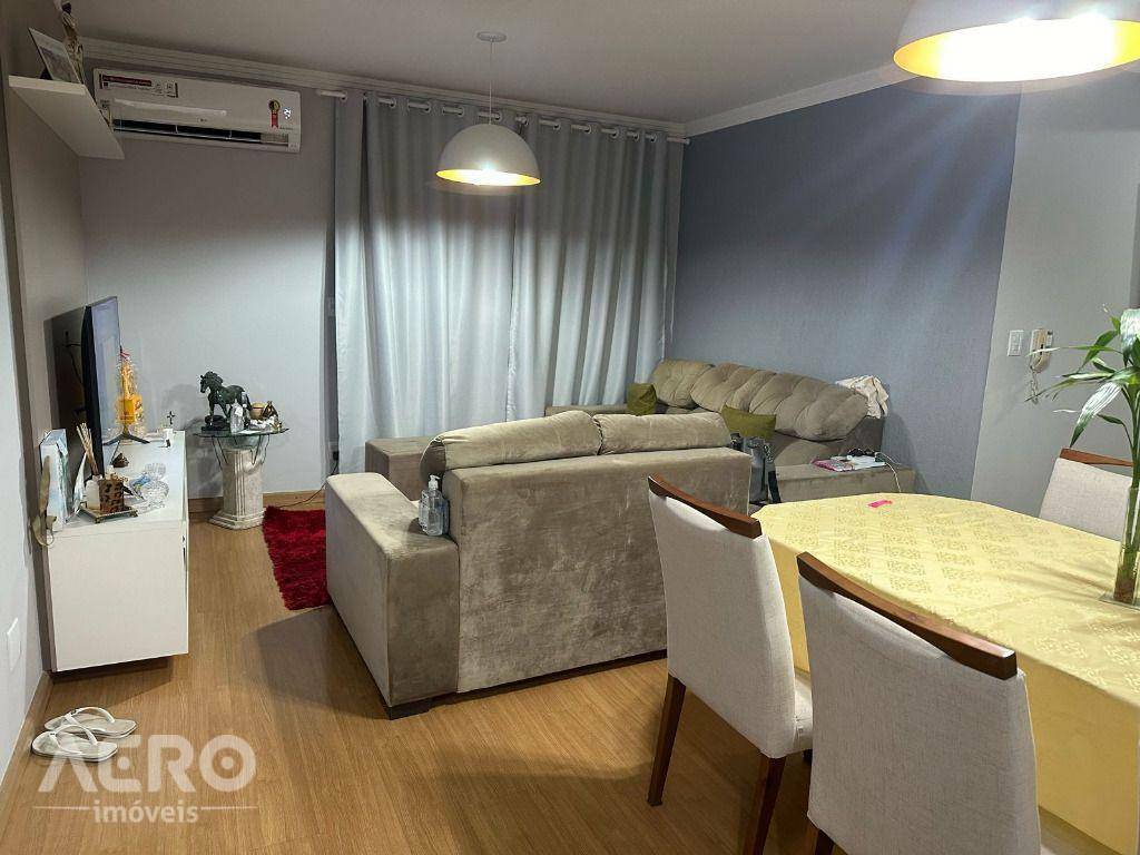 Apartamento à venda com 3 quartos, 111m² - Foto 9