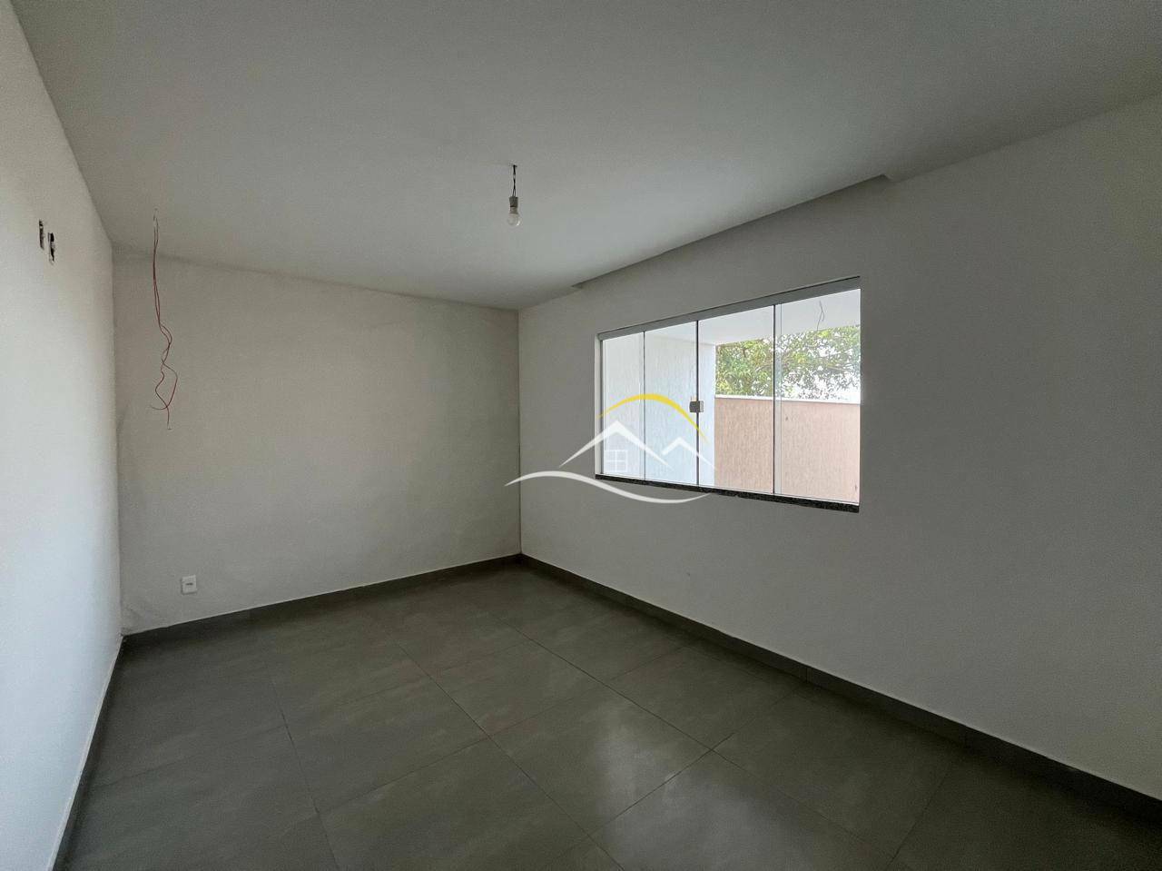 Casa à venda com 4 quartos, 225m² - Foto 6