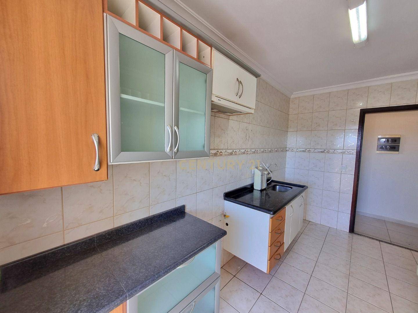 Apartamento para alugar com 2 quartos, 65m² - Foto 11