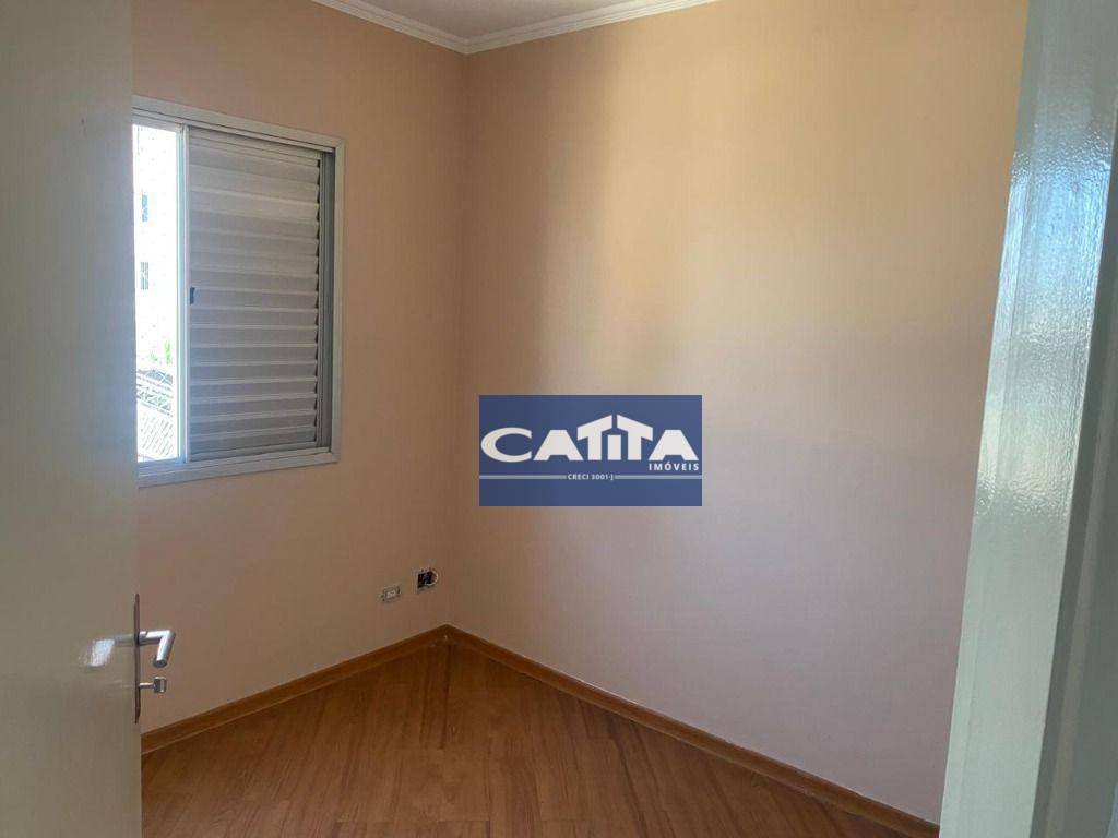 Apartamento à venda com 3 quartos, 70m² - Foto 2