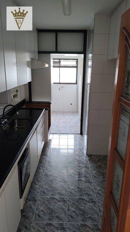 Apartamento à venda com 4 quartos, 80m² - Foto 13