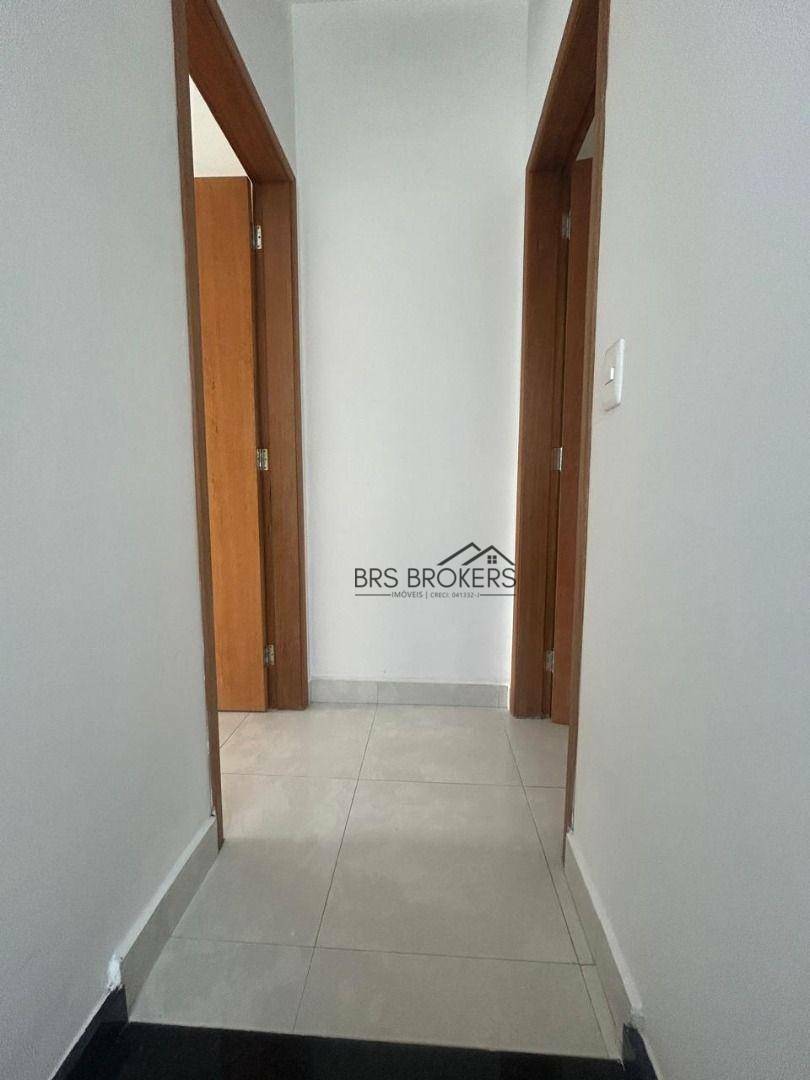 Sobrado à venda com 2 quartos, 127m² - Foto 12