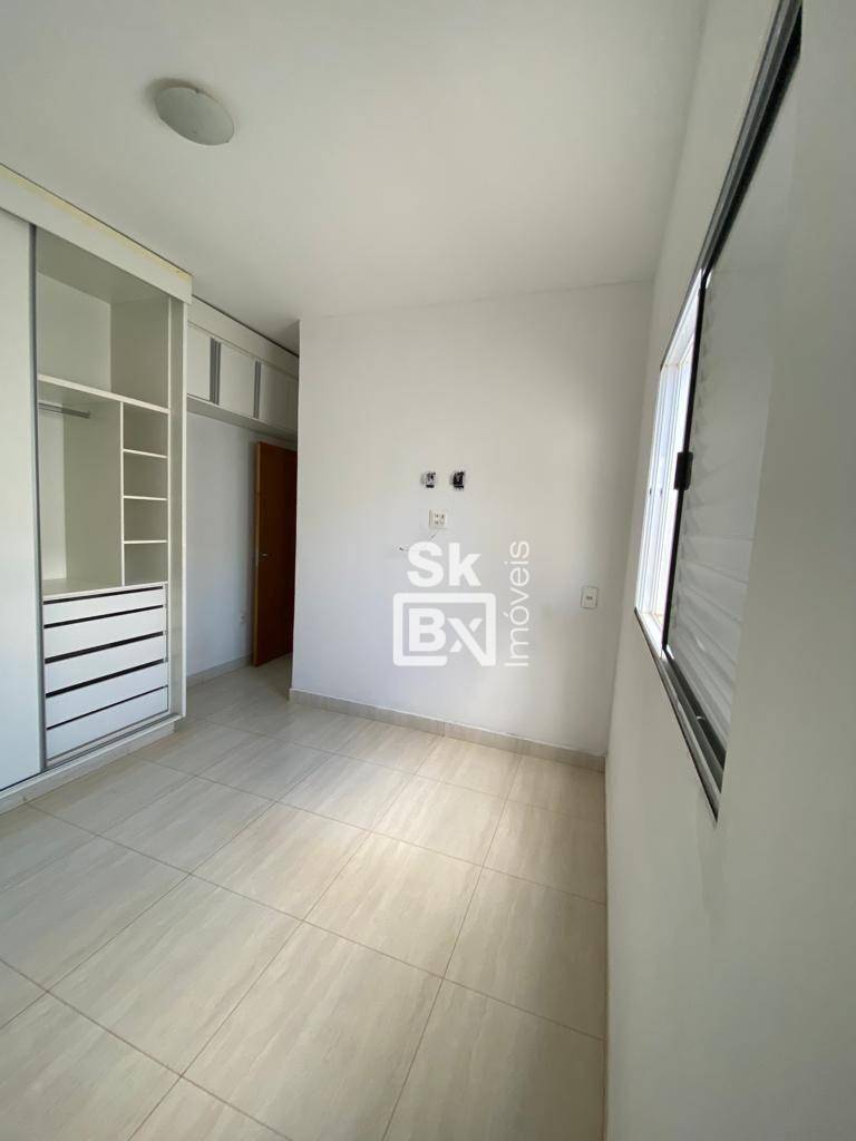 Casa à venda com 2 quartos, 170m² - Foto 16