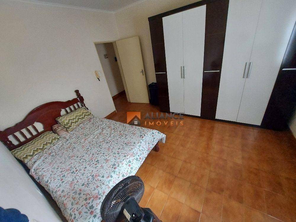 Casa à venda com 3 quartos, 108m² - Foto 8