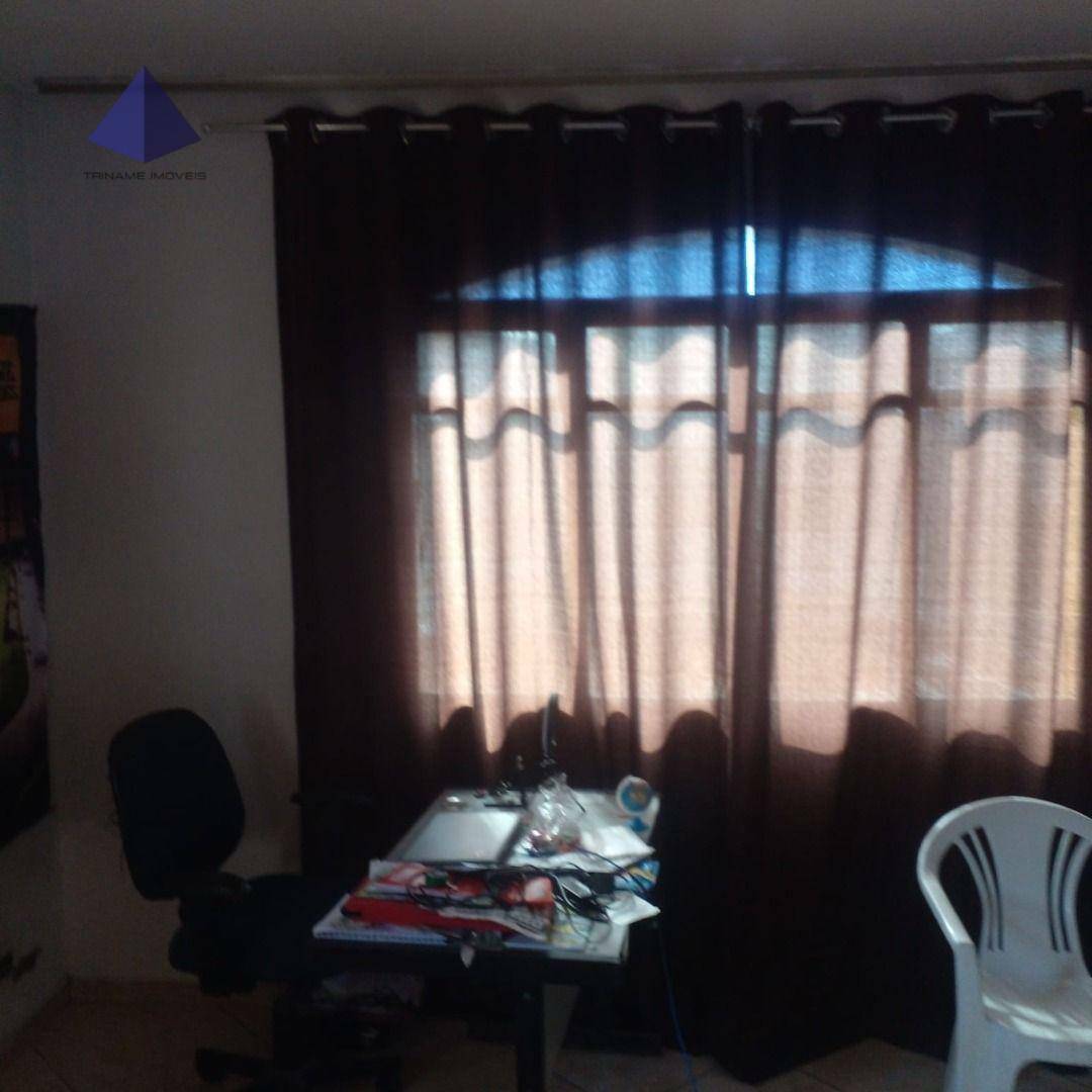 Sobrado à venda com 3 quartos, 240m² - Foto 8