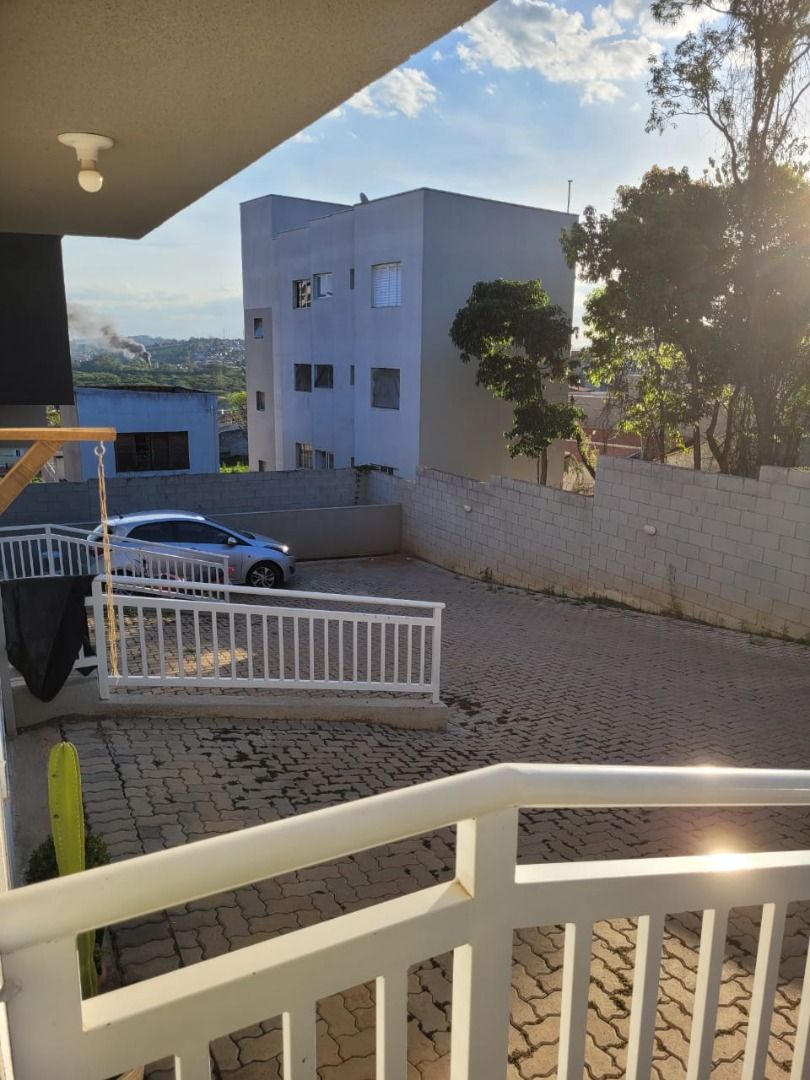 Casa de Condomínio à venda com 2 quartos, 63m² - Foto 1