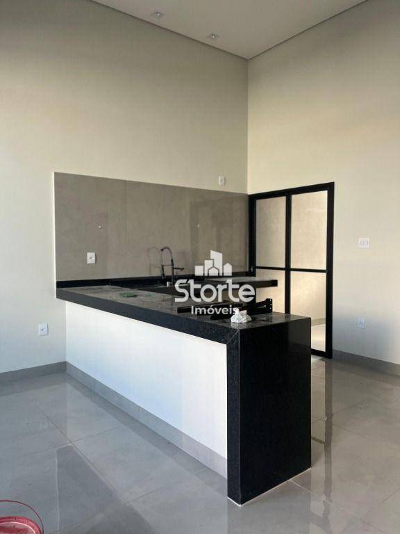 Casa à venda com 3 quartos, 92m² - Foto 6