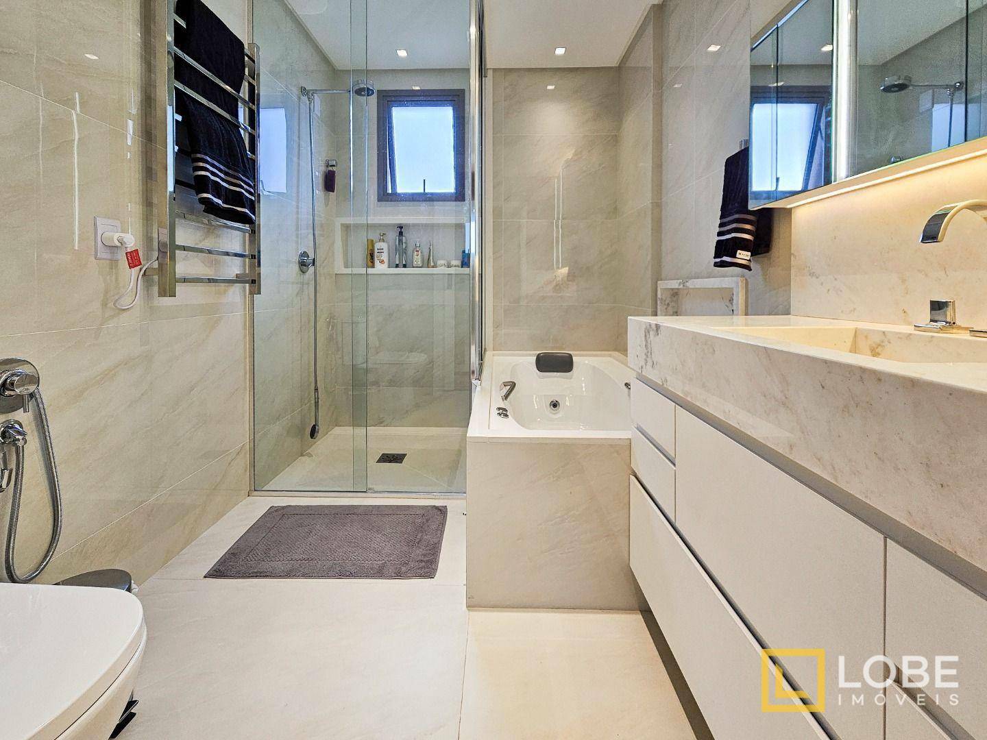 Apartamento à venda com 3 quartos, 137m² - Foto 12