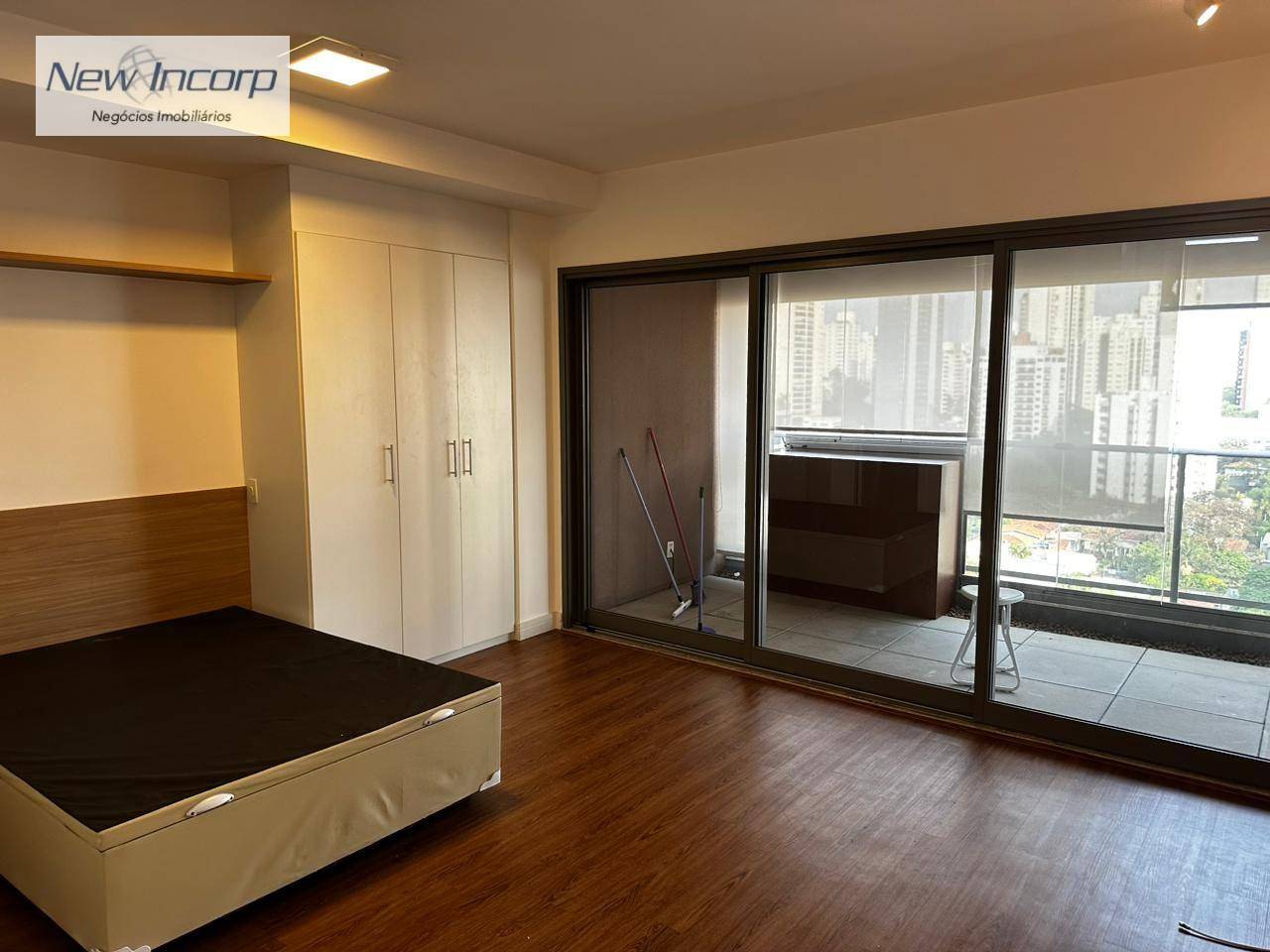 Kitnet e Studio à venda com 1 quarto, 42m² - Foto 1