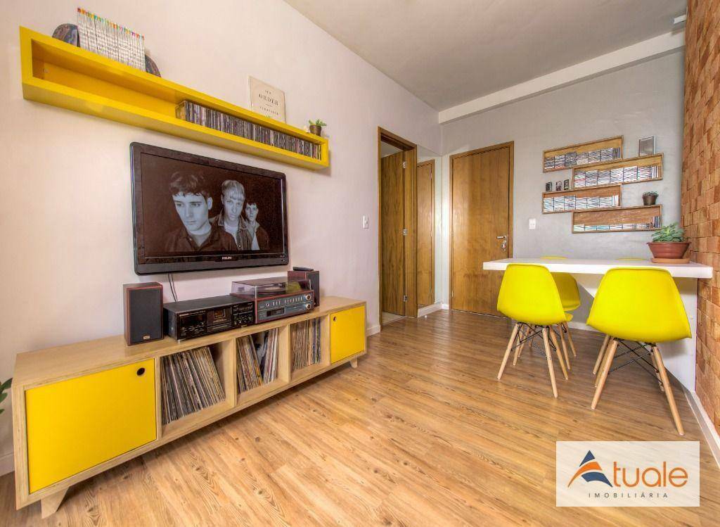 Apartamento à venda com 2 quartos, 56m² - Foto 1