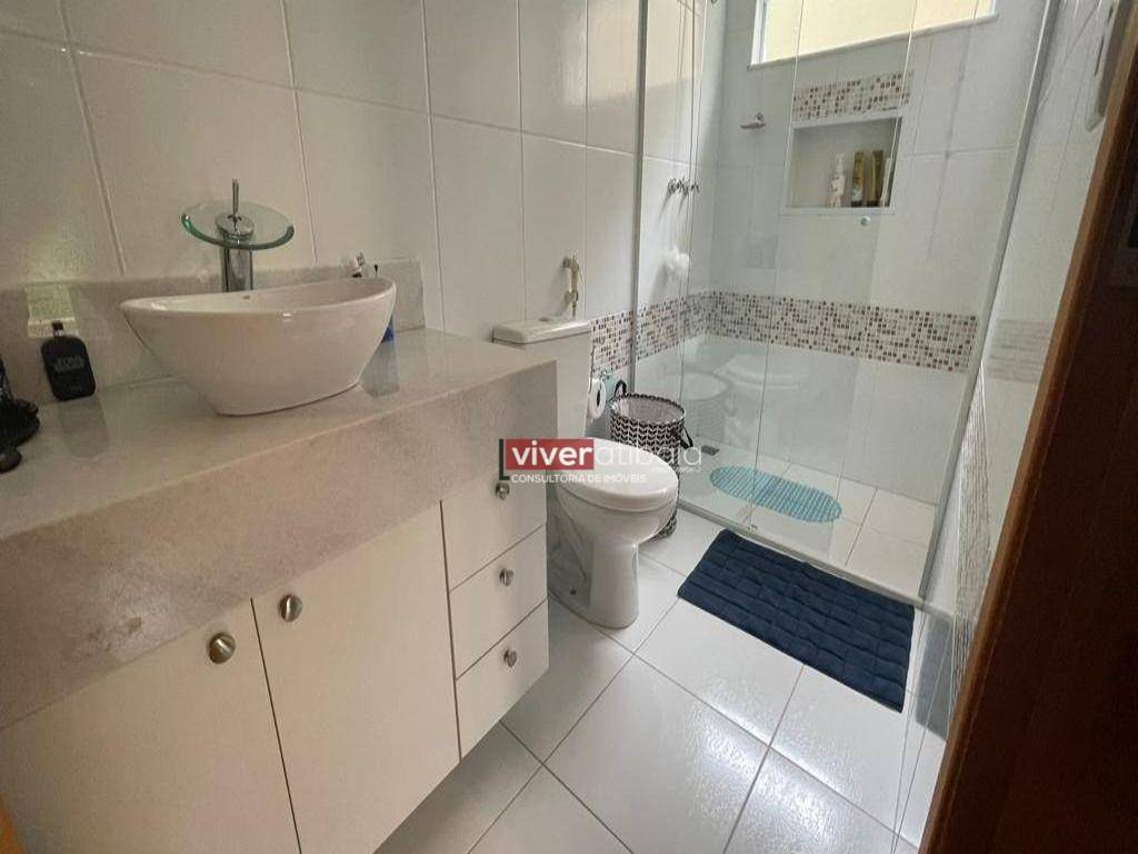 Casa à venda com 3 quartos, 240m² - Foto 13