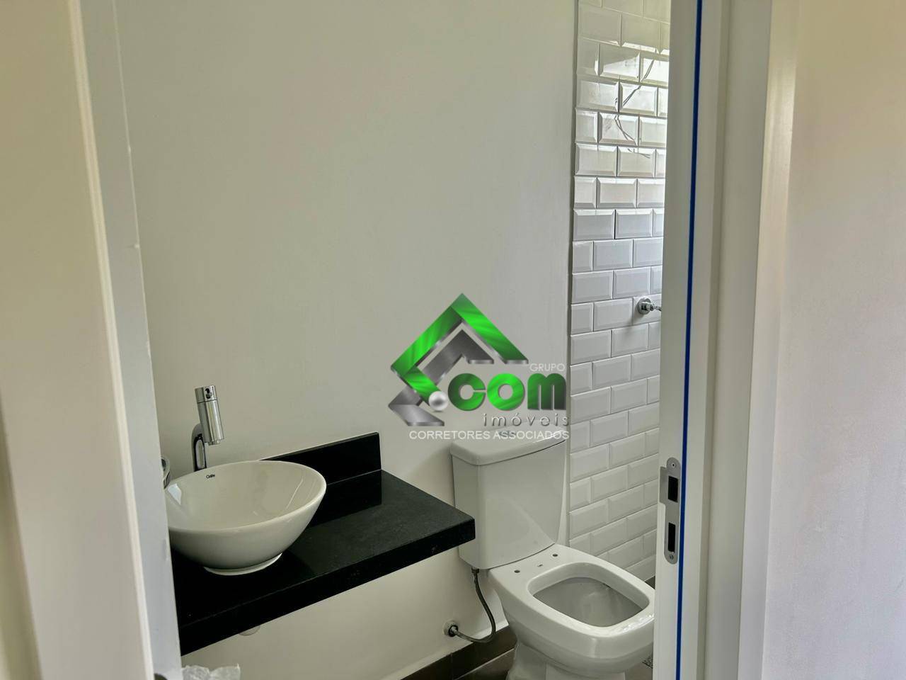 Apartamento à venda com 2 quartos, 74m² - Foto 44