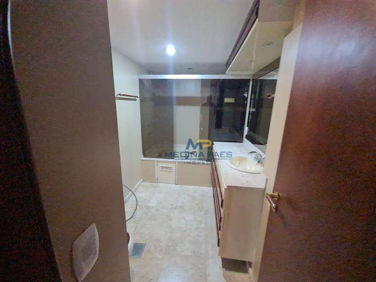 Apartamento à venda com 4 quartos, 260m² - Foto 23