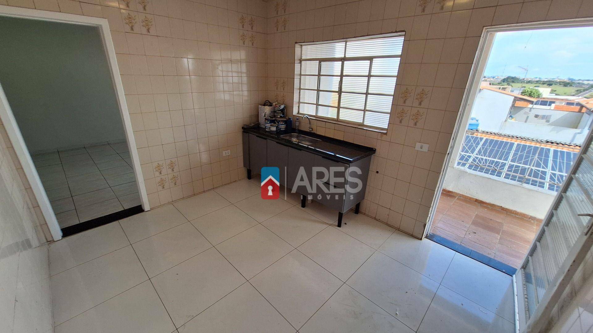 Casa para alugar com 2 quartos, 122m² - Foto 13