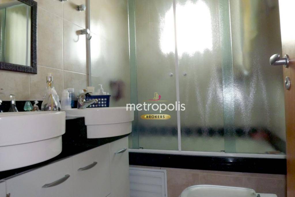 Apartamento à venda com 3 quartos, 137m² - Foto 32