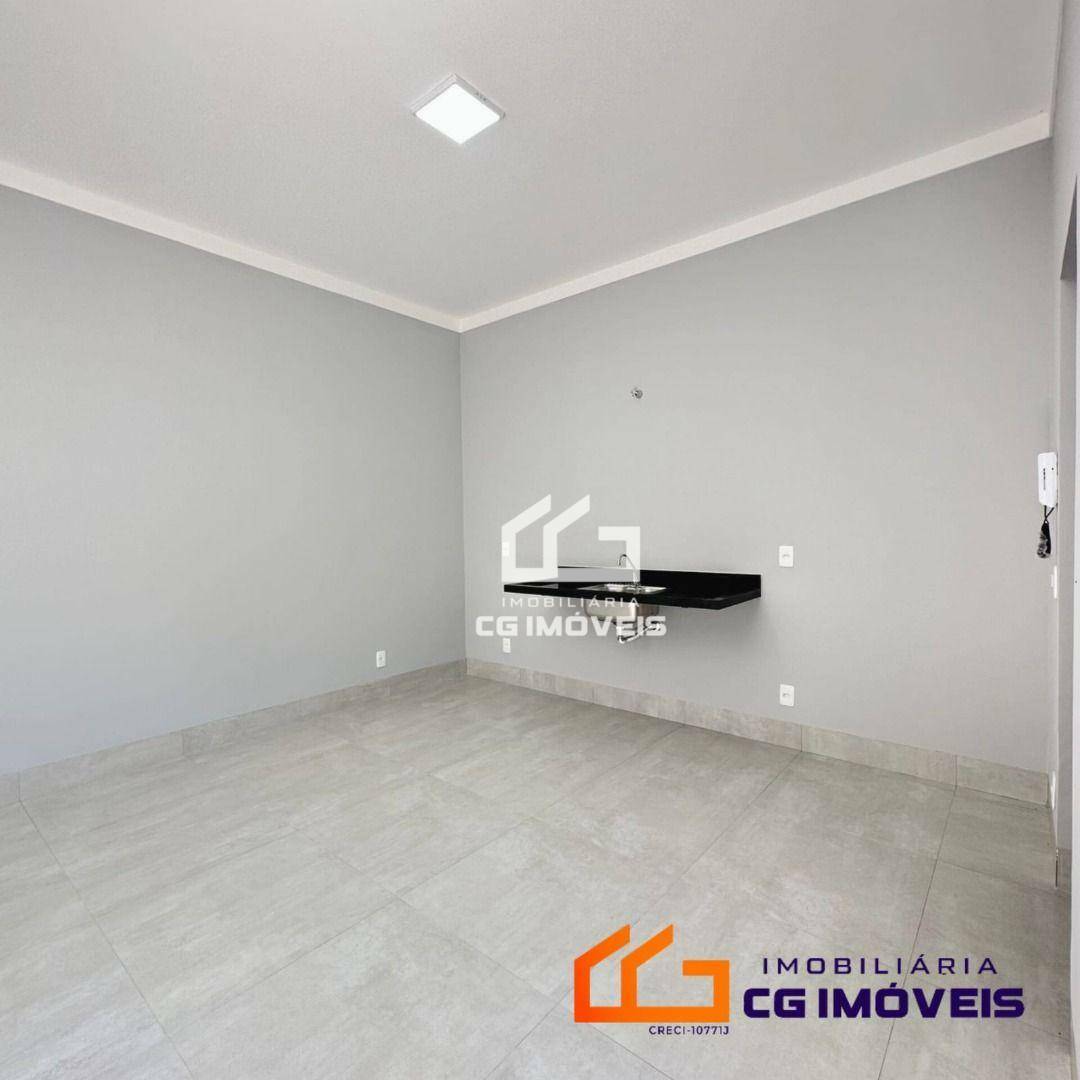 Casa à venda com 3 quartos, 100m² - Foto 4