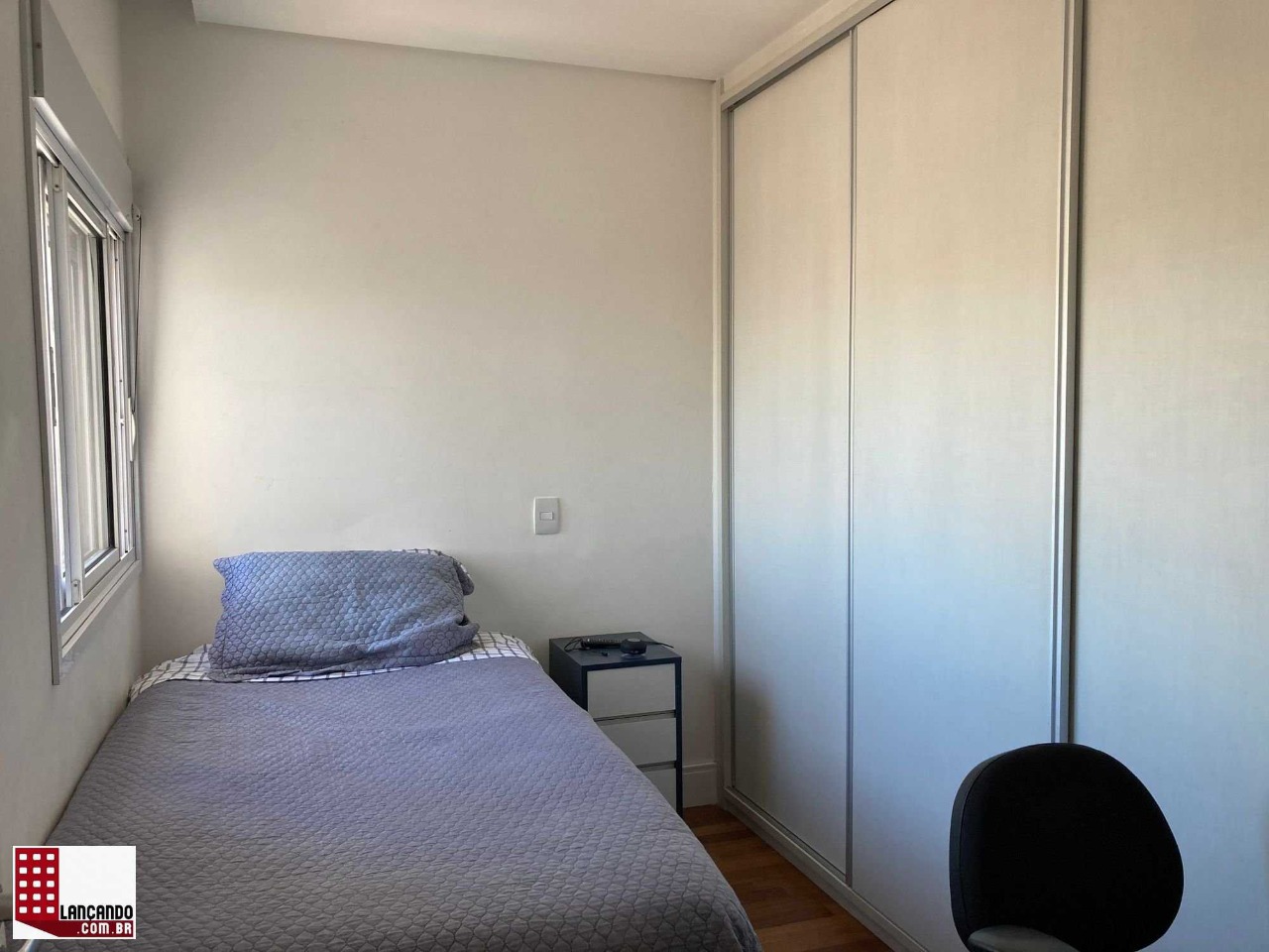 Apartamento à venda com 3 quartos, 105m² - Foto 4