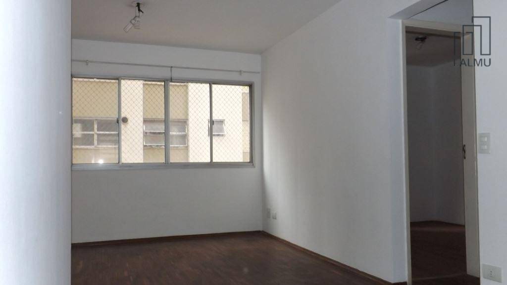 Apartamento para alugar com 3 quartos, 75m² - Foto 19