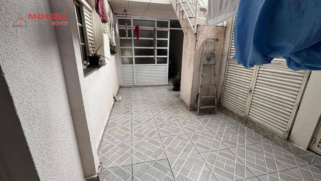 Sobrado à venda com 4 quartos, 225m² - Foto 14