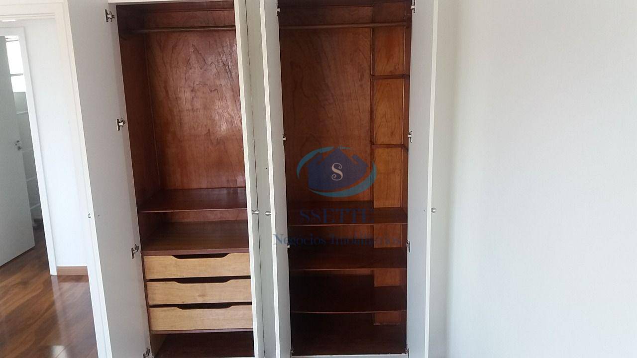 Apartamento à venda com 2 quartos, 76m² - Foto 23