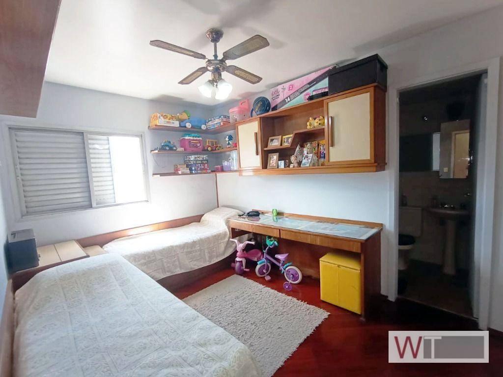 Apartamento à venda com 4 quartos, 127m² - Foto 17