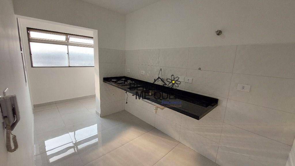 Apartamento à venda com 2 quartos, 58m² - Foto 3