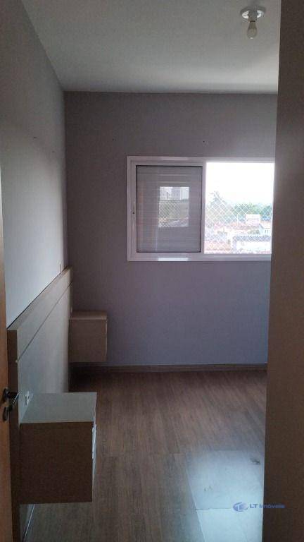 Apartamento à venda com 2 quartos, 58m² - Foto 13