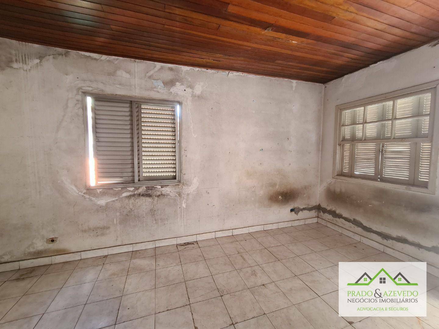 Casa à venda com 4 quartos, 240m² - Foto 13