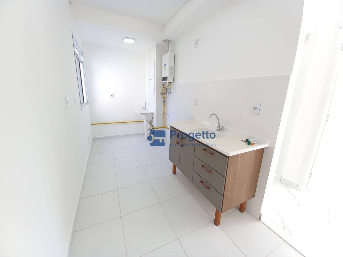 Apartamento para alugar com 2 quartos, 50m² - Foto 6