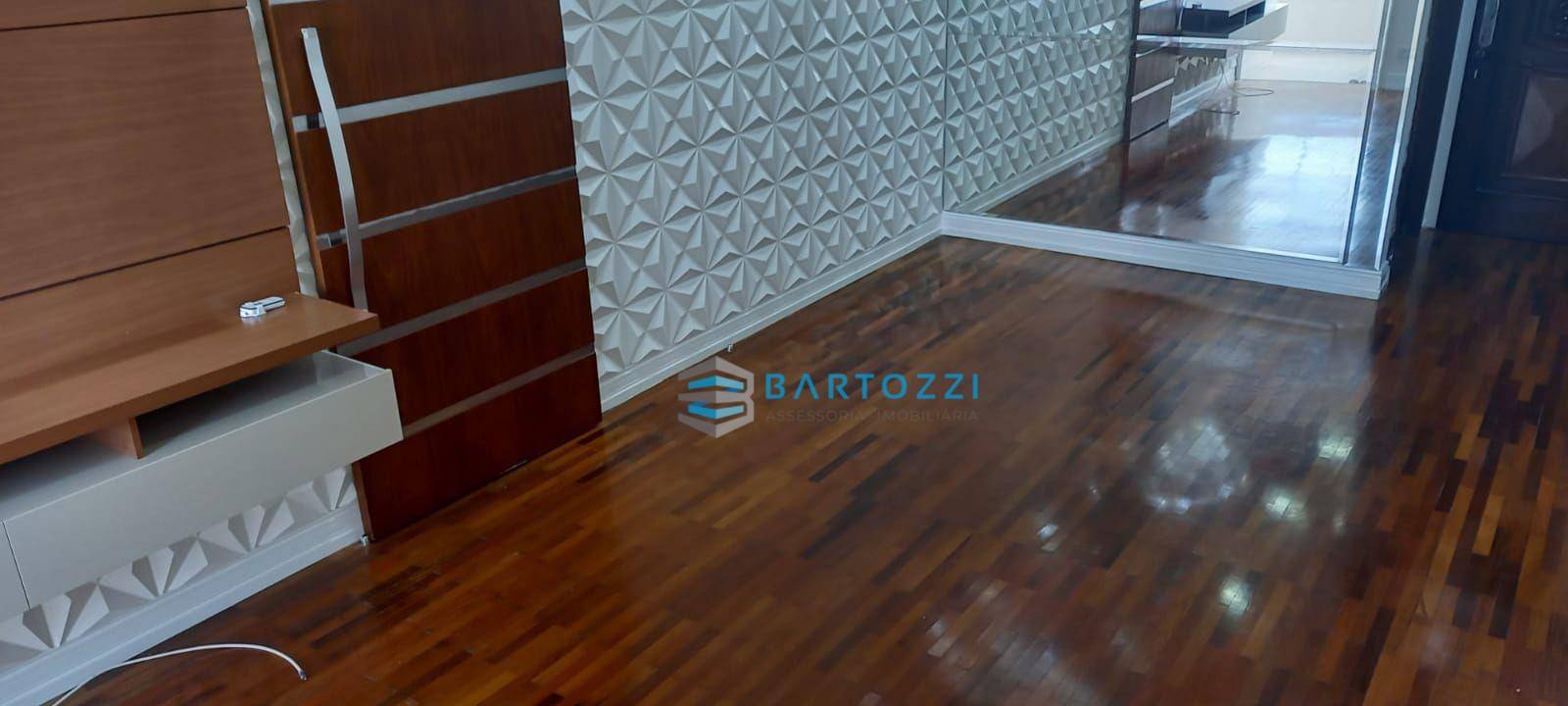 Apartamento à venda com 2 quartos, 65m² - Foto 7