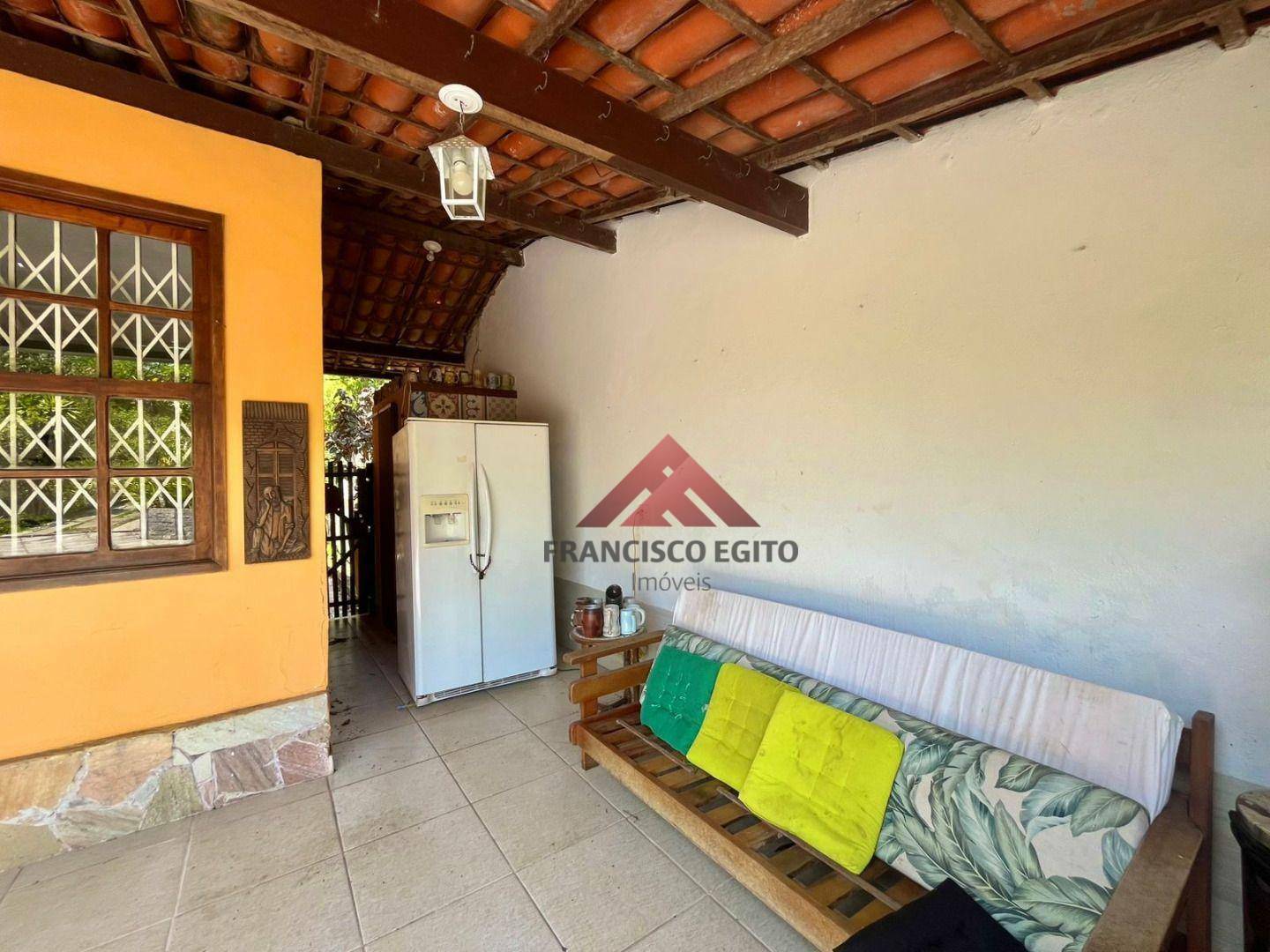 Casa para alugar com 4 quartos, 100m² - Foto 5