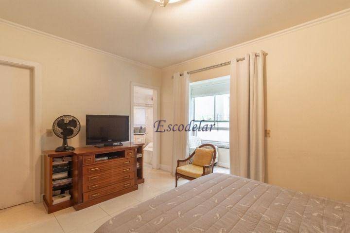 Apartamento à venda com 3 quartos, 190m² - Foto 31