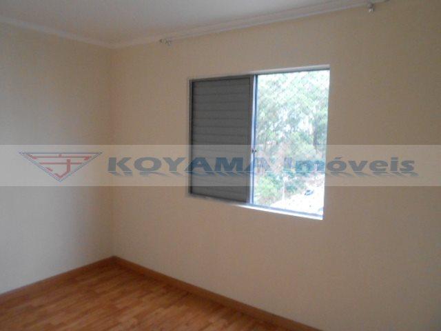 Apartamento à venda com 2 quartos, 64m² - Foto 7