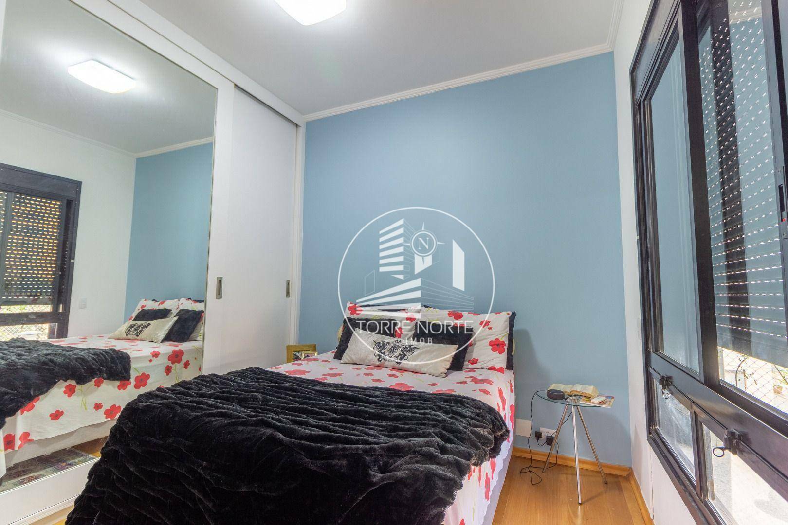 Apartamento à venda com 4 quartos, 190m² - Foto 8